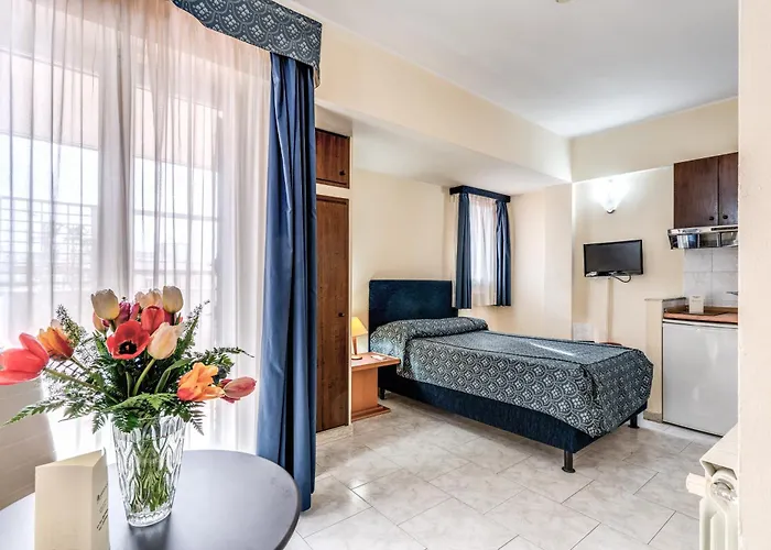 雷斯登塞酒店 3*