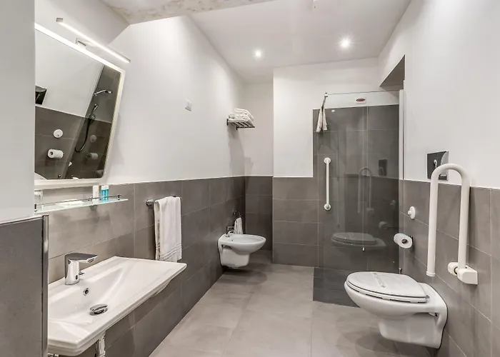 雷斯登塞酒店 酒店 墨西拿